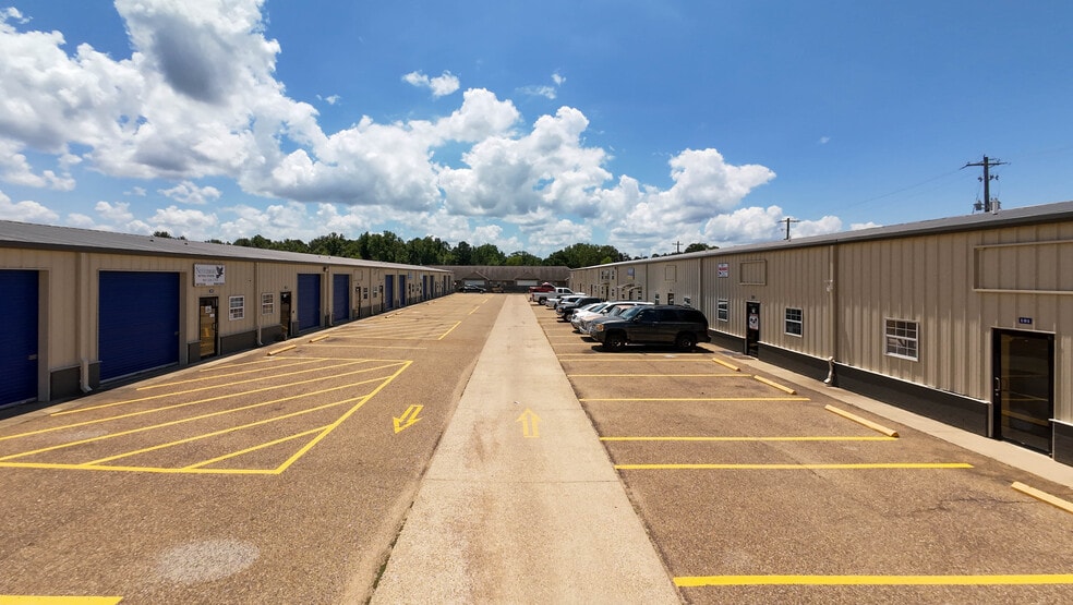 4103 Kramer Ln, Texarkana, TX for lease - Building Photo - Image 3 of 11