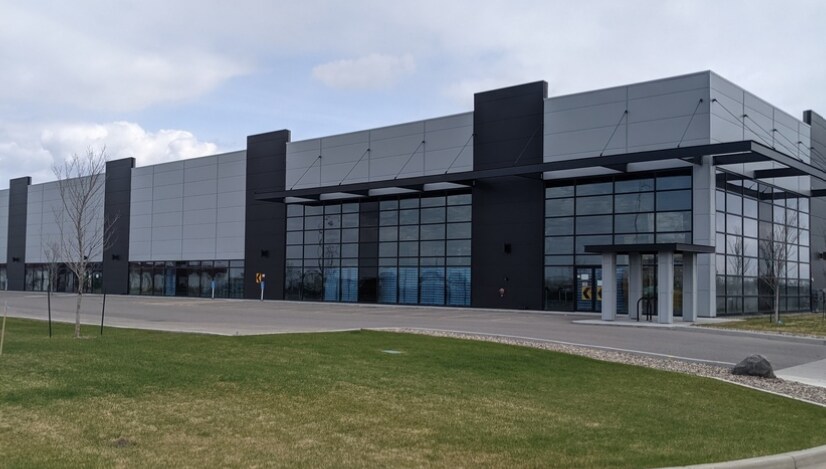 3525 32 Av N, Lethbridge, AB à vendre Photo du bâtiment- Image 1 de 1