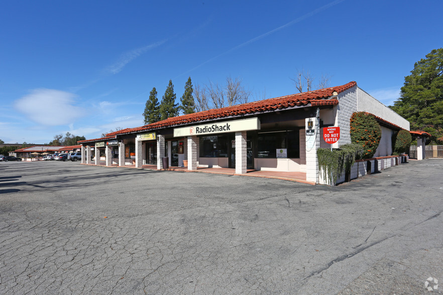 7319-7375 El Camino Real, Atascadero, CA à vendre - Photo principale - Image 1 de 1