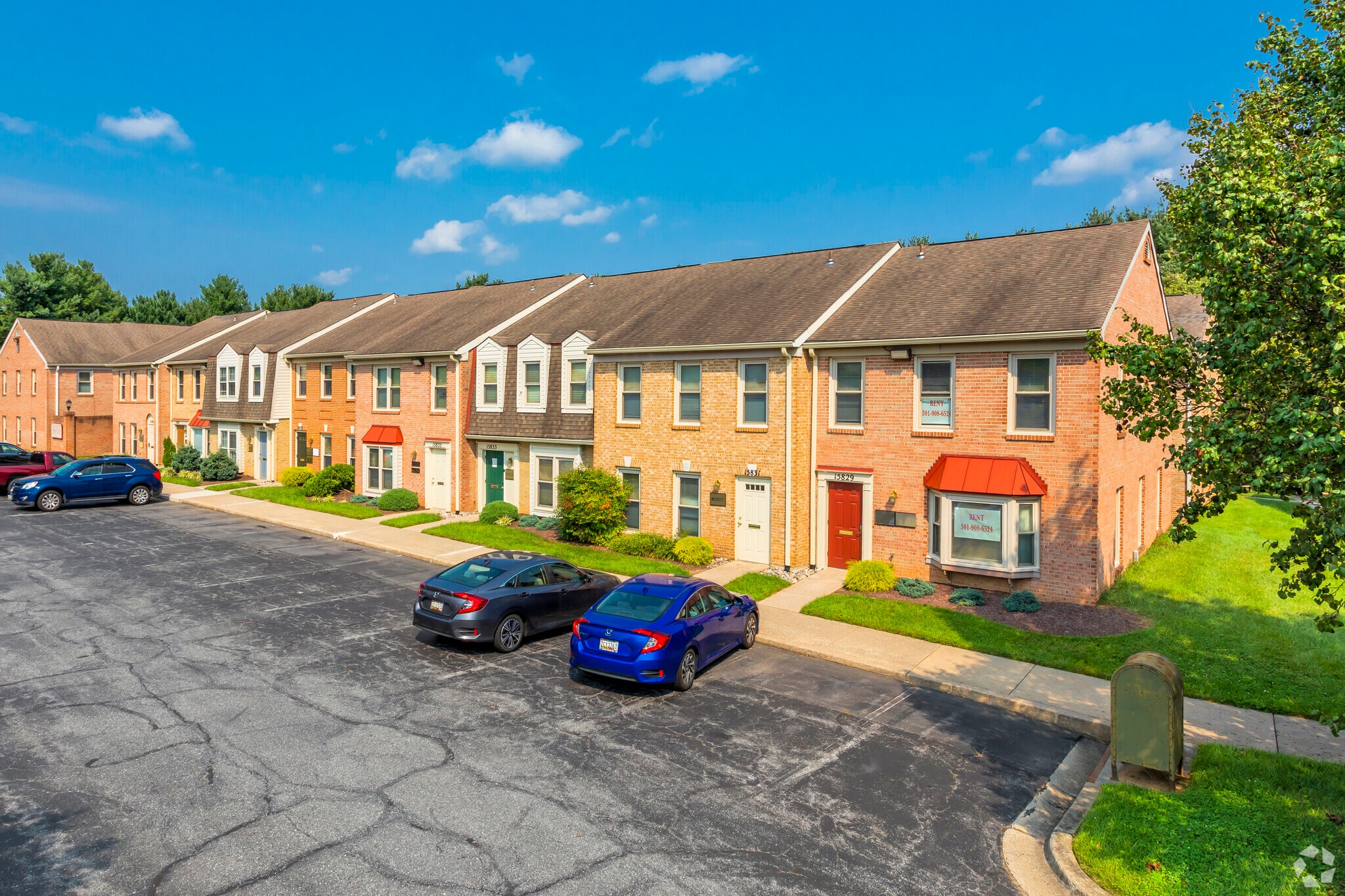 15829-15843 Crabbs Branch Way, Rockville, MD à vendre Photo principale- Image 1 de 1