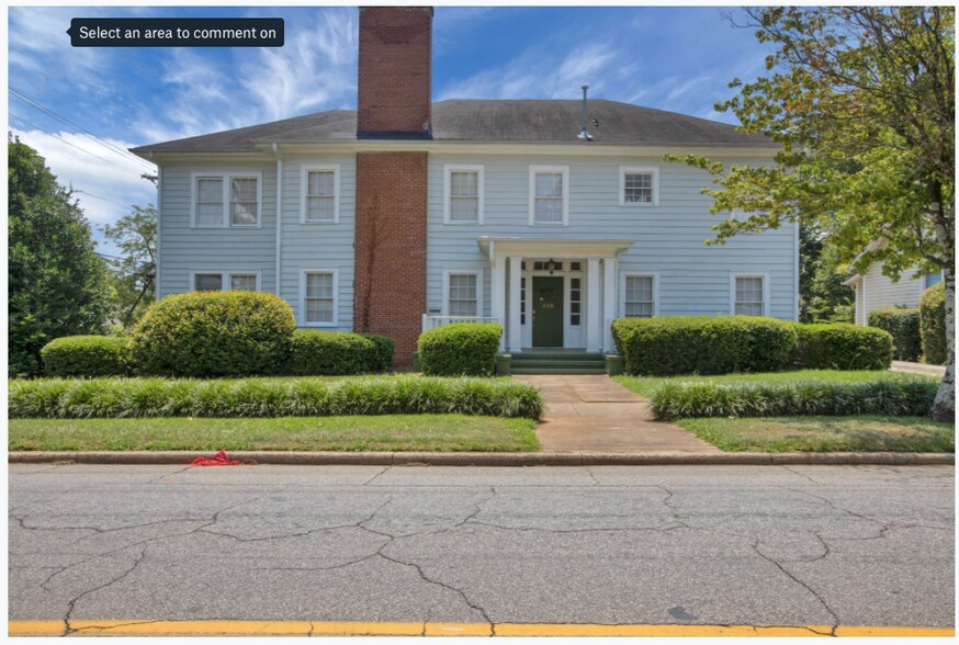 228 E Poplar St, Griffin, GA à louer - Photo principale - Image 1 de 48