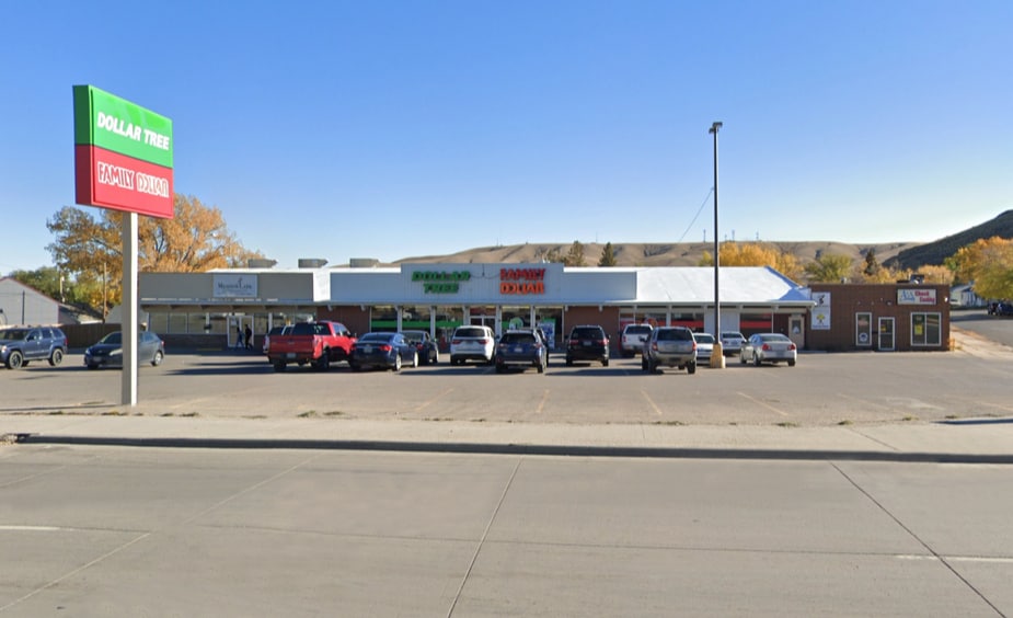 1016 W Spruce St, Rawlins, WY for lease - Building Photo - Image 2 of 5