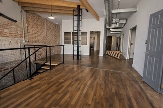 111 E Chapel Hill St, Durham, NC for lease Interior Photo- Image 2 of 2