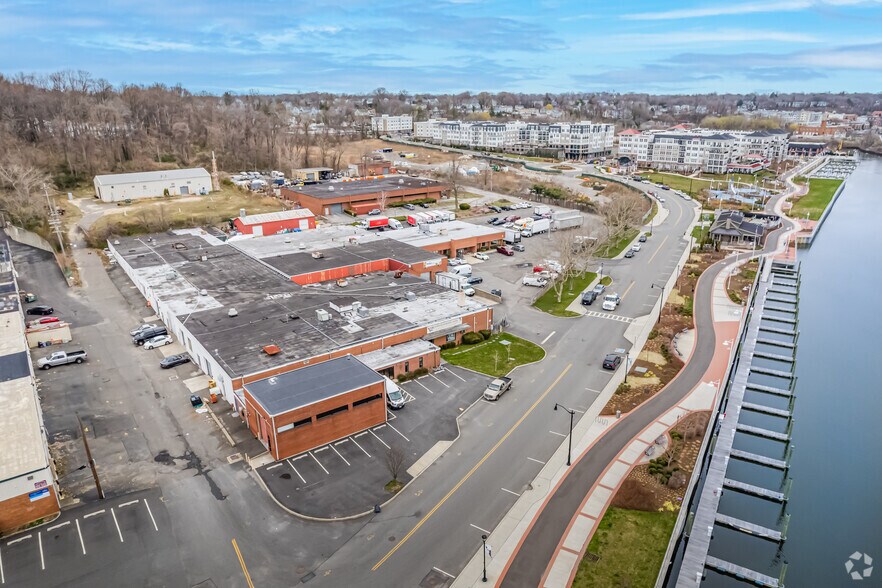 1 Garvies Point Rd, Glen Cove, NY à vendre - Aérien - Image 1 de 2