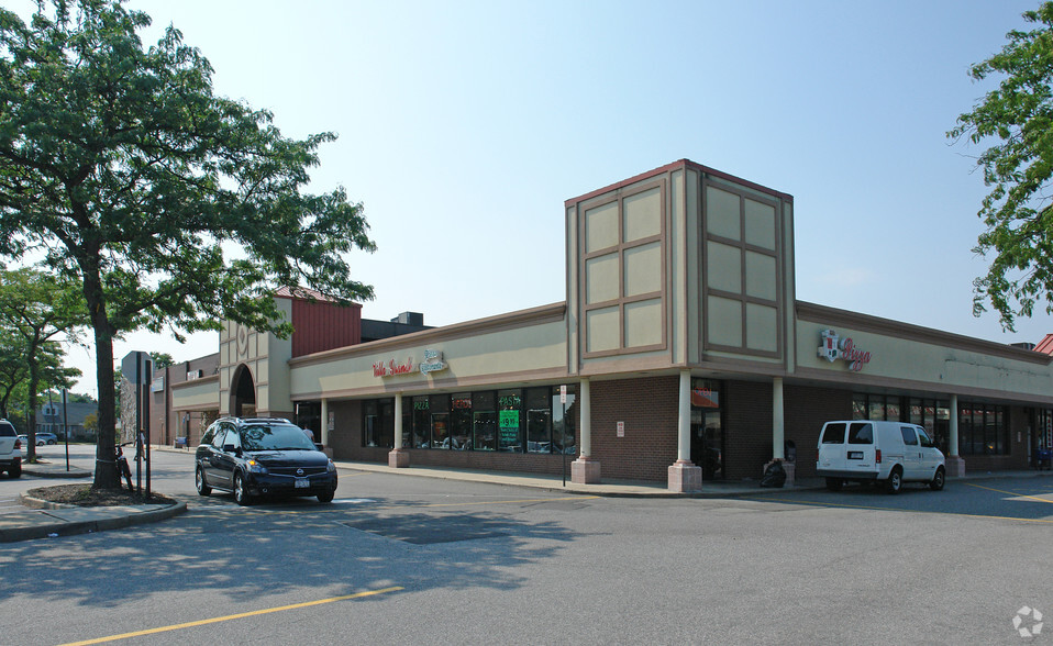 1901-1999 Front St, East Meadow, NY à vendre - Photo du bâtiment - Image 1 de 1