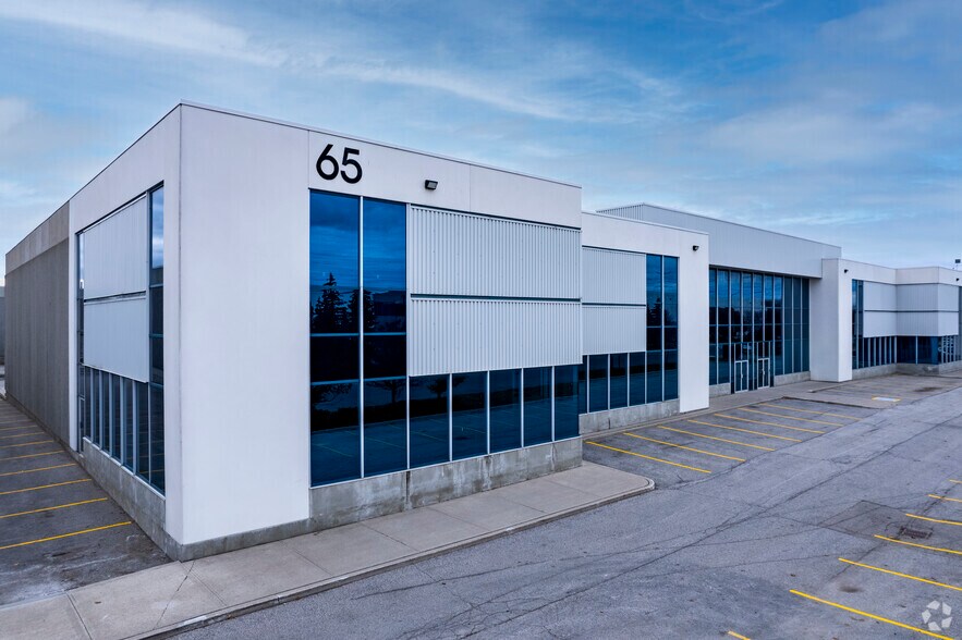 65 Travail Rd, Markham, ON for sale - Primary Photo - Image 1 of 1