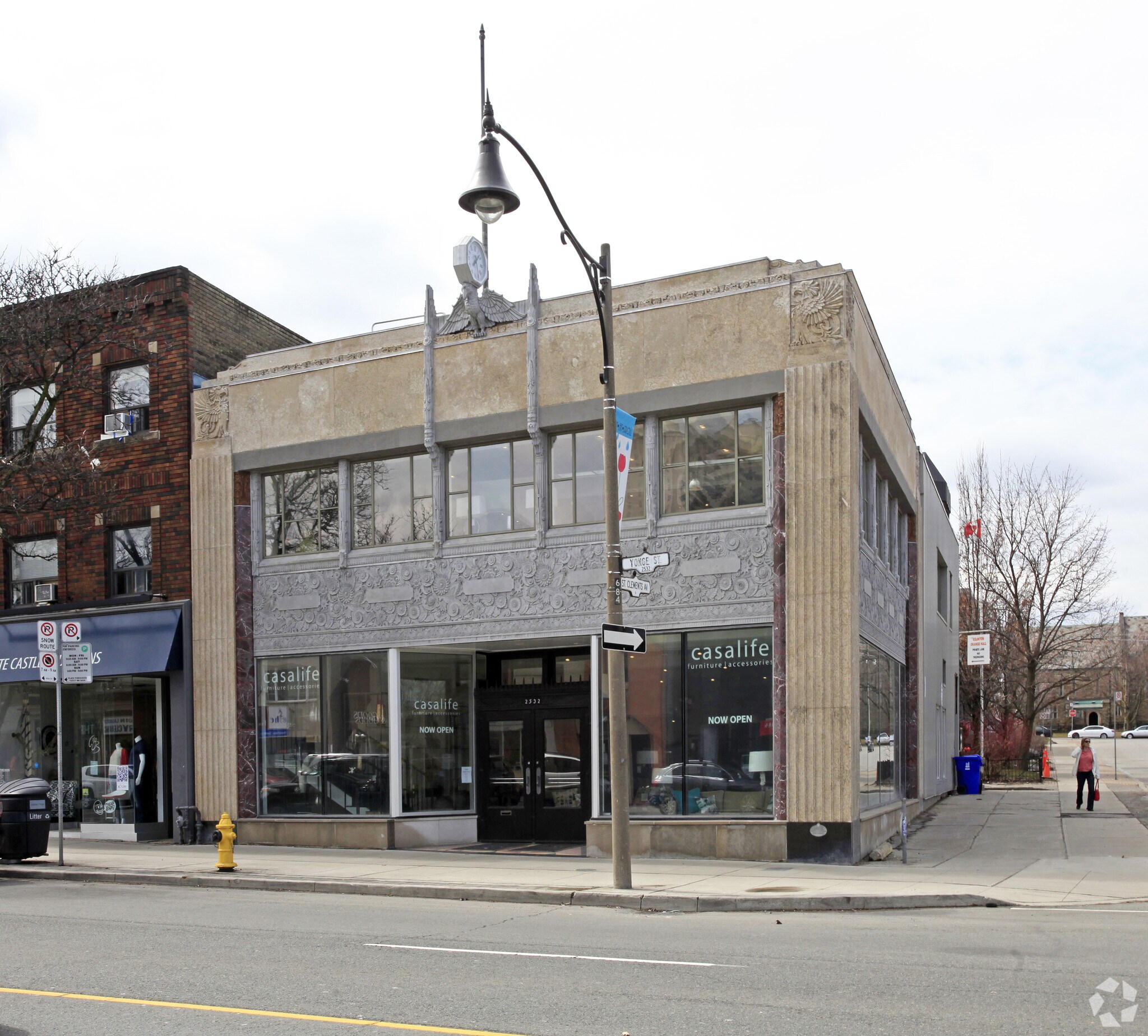 2532 Yonge St, Toronto, ON à vendre Photo principale- Image 1 de 1