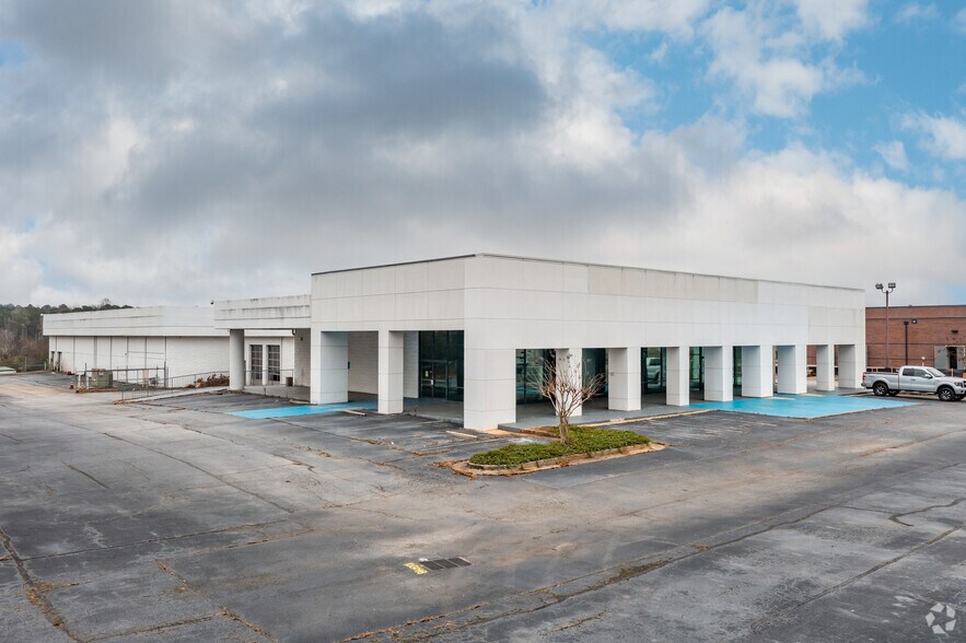 1860 Highway 20 SE, Conyers, GA for lease - Primary Photo - Image 2 of 7
