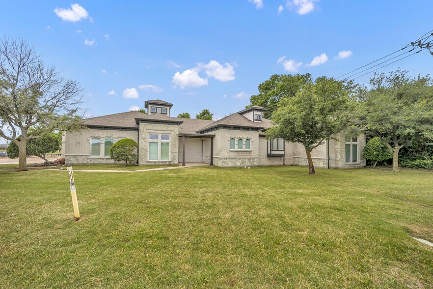 840 E I-20 Hwy, Arlington, TX à vendre - Photo du bâtiment - Image 3 de 46