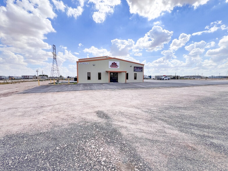 140 Eaglehart Rd, Odessa, TX for sale - Building Photo - Image 1 of 30