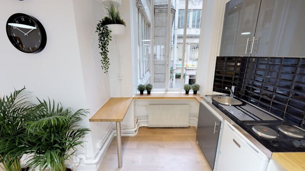 29 Rue Des Petites Ecuries, Paris à louer - Photo intérieure - Image 3 de 9