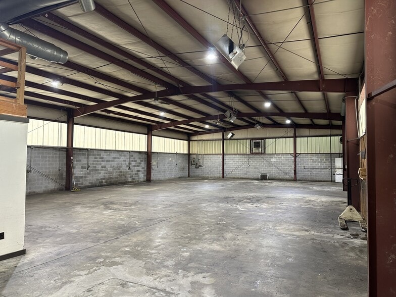 1651 Sigman Rd NW, Conyers, GA for sale - Building Photo - Image 3 of 6