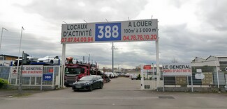 Plus de détails pour 388 Avenue Charles De Gaulle, Vénissieux - Local d'activités à louer