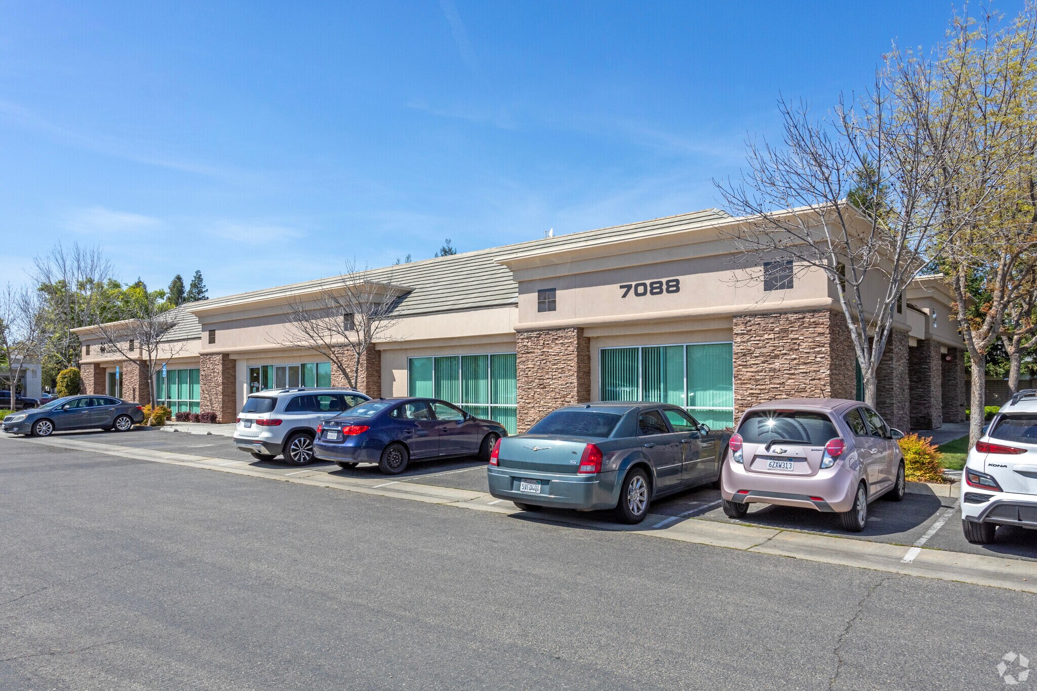 7088 N Maple Ave, Fresno, CA for sale Building Photo- Image 1 of 1