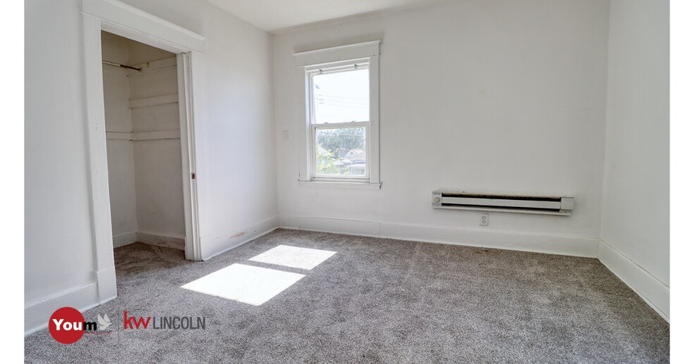 2726 W St, Lincoln, NE à vendre - Photo intérieure - Image 3 de 8