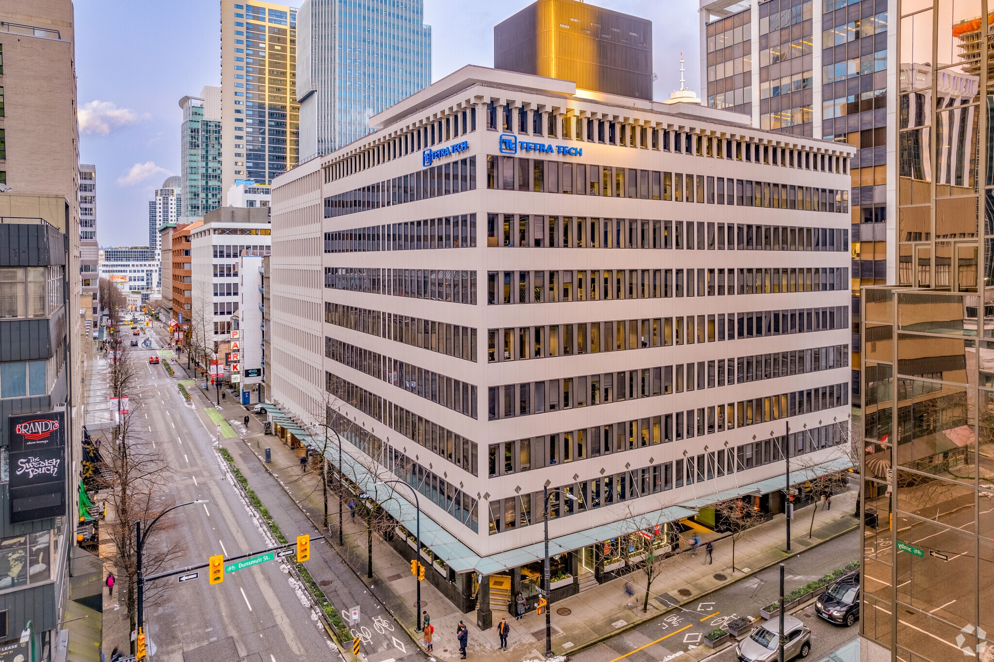 885 Dunsmuir St, Vancouver, BC for lease Primary Photo- Image 1 of 6