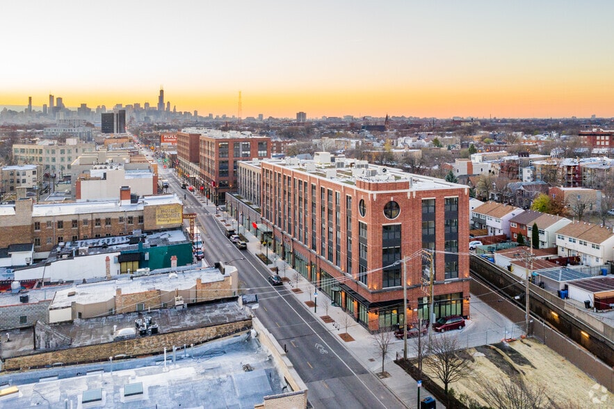 2522 N Milwaukee Ave, Chicago, IL for lease - Aerial - Image 3 of 4