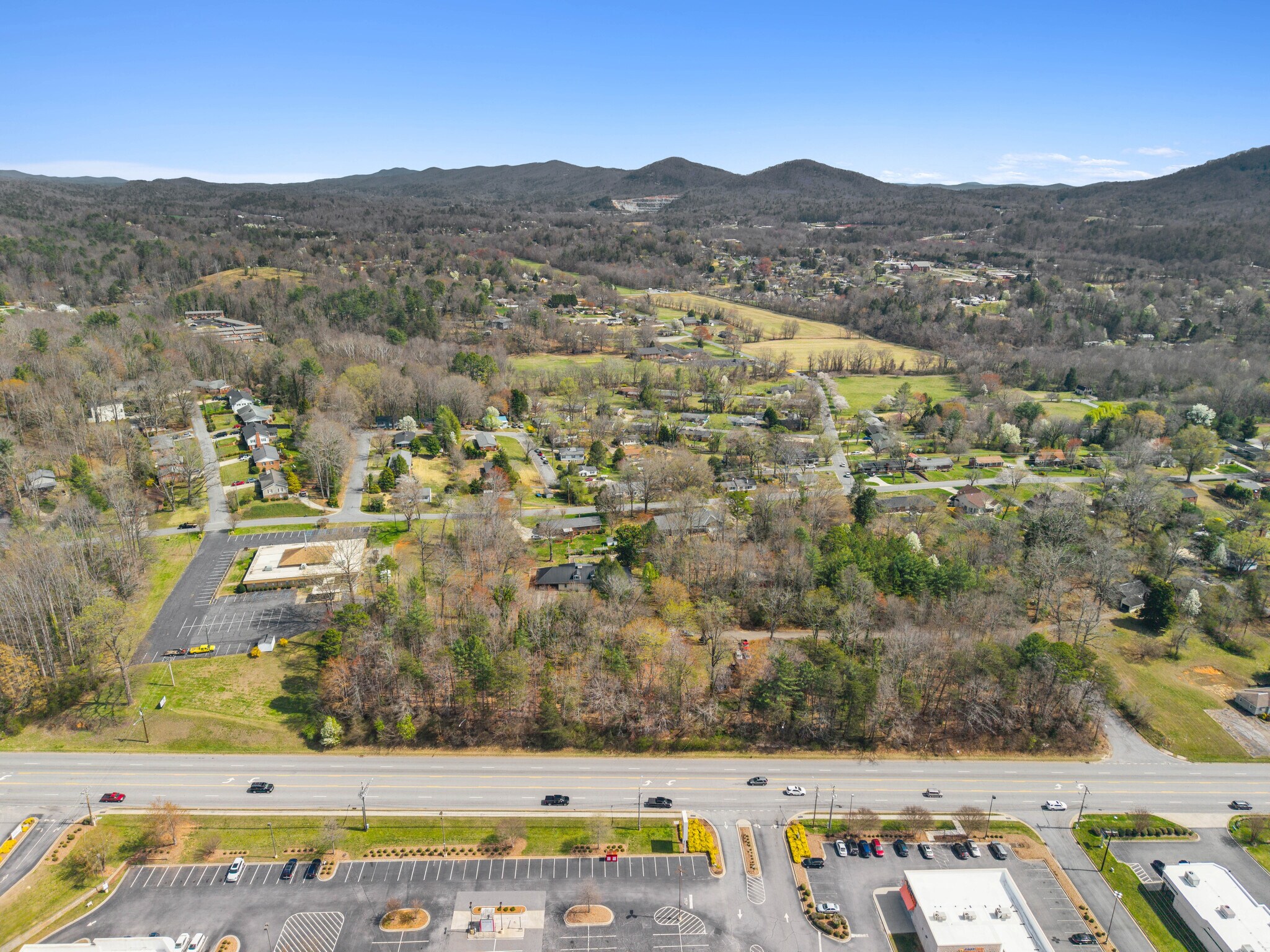 Lot 2 Blowing Rock Blvd, Lenoir, NC à vendre Photo du bâtiment- Image 1 de 5