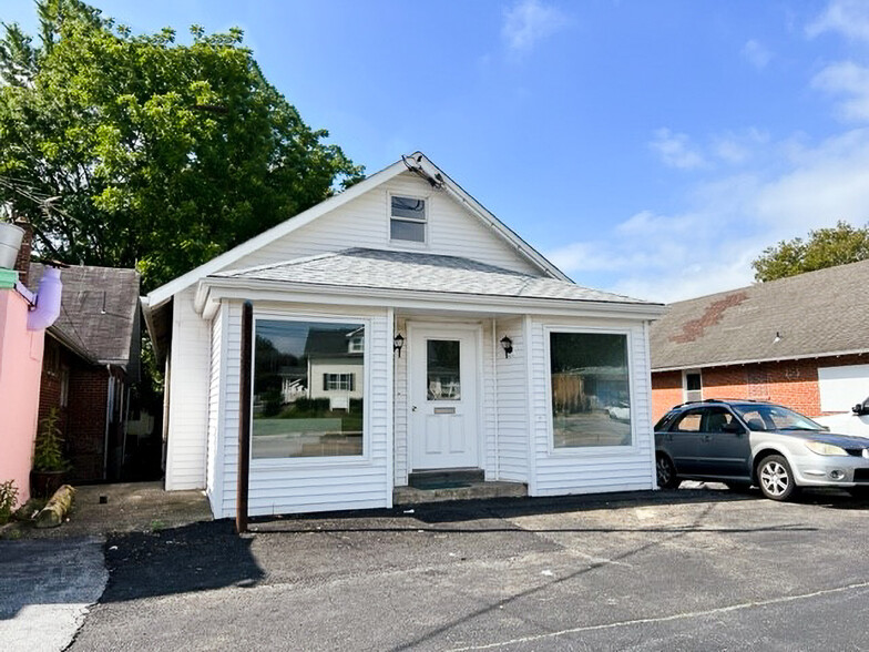 802 W Newport Pike, Wilmington, DE à vendre - Photo du bâtiment - Image 1 de 1