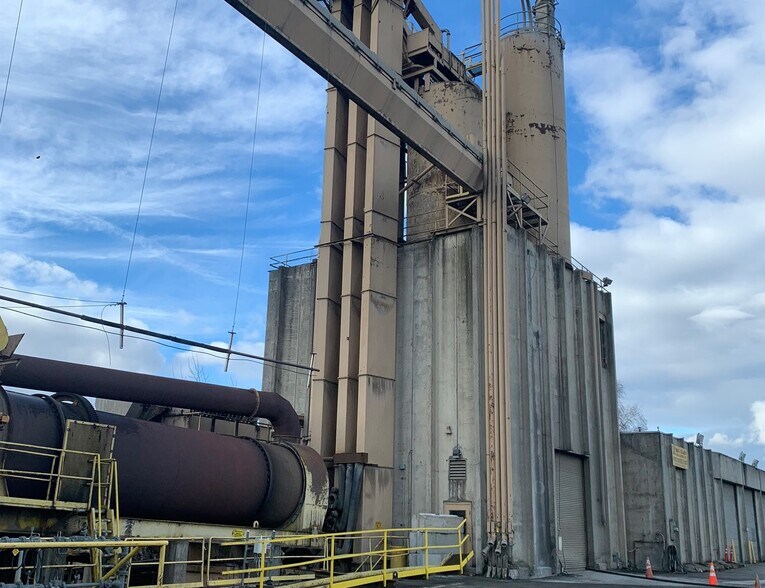 2611 SE 4th Ave, Portland, OR à vendre - Photo principale - Image 2 de 9