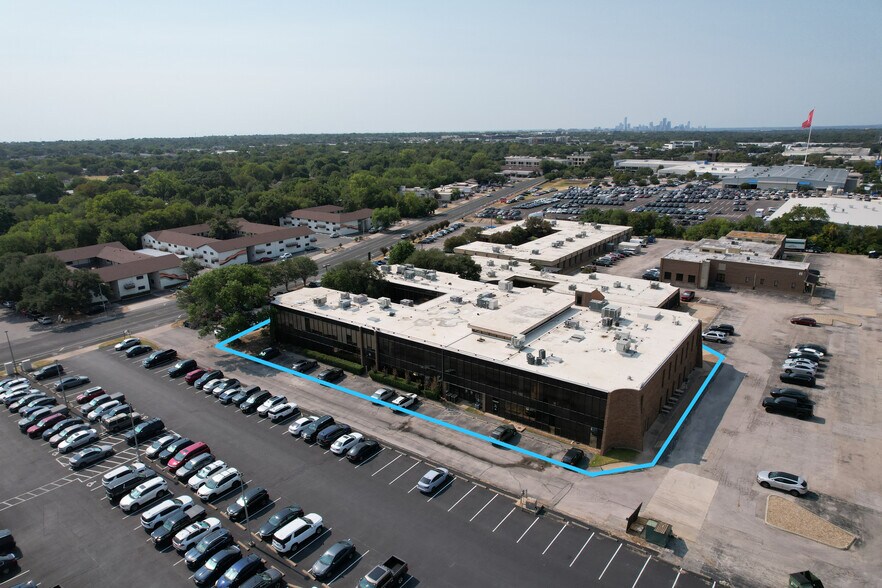 8500 Shoal Creek Blvd, Austin, TX à vendre - Photo du bâtiment - Image 2 de 34