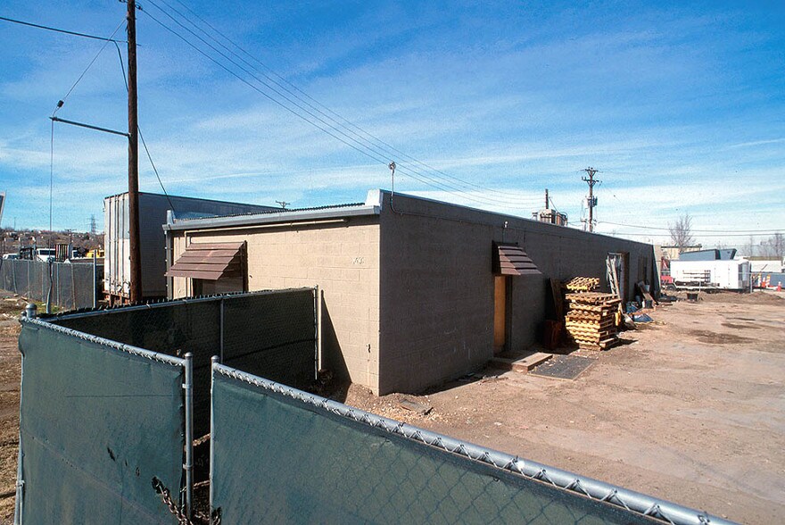 1601 W Girard Ave, Sheridan, CO à vendre - Photo du bâtiment - Image 2 de 6