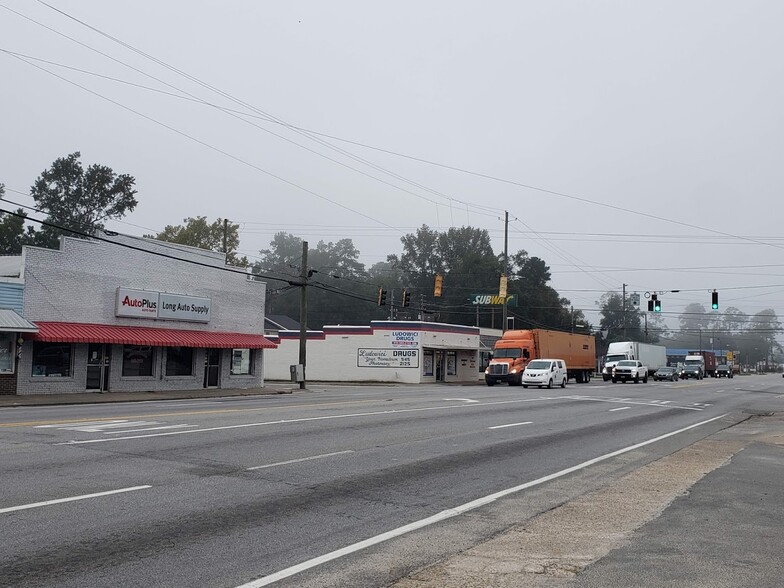 16 E Cypress St, Ludowici, GA for lease - Building Photo - Image 3 of 19