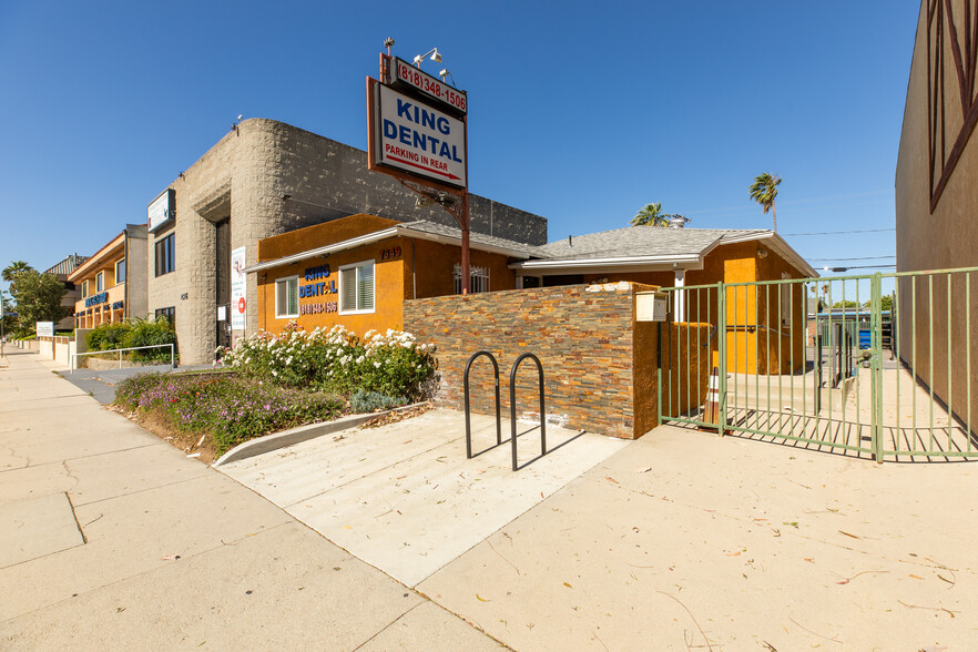 7349 Topanga Canyon Blvd, Canoga Park, CA for sale - Primary Photo - Image 1 of 1