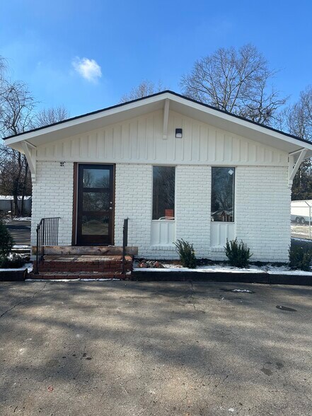 866 Lain Ave, Bowling Green, KY à louer - Photo du bâtiment - Image 1 de 3