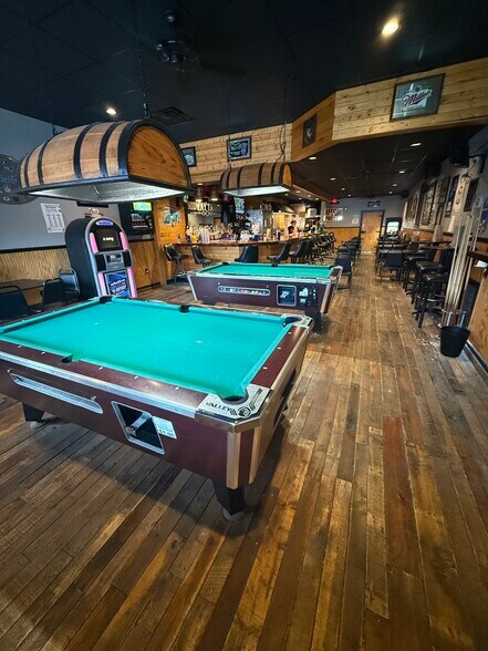 11935 E Lennon Rd, Lennon, MI à vendre - Photo intérieure - Image 2 de 13