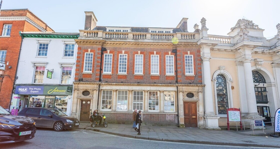 32 Market Hl, Sudbury à vendre Photo principale- Image 1 de 6