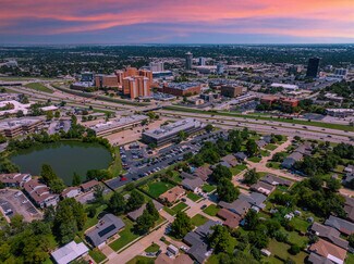 Plus de détails pour 5555 NW Grand Blvd, Oklahoma City, OK - Bureau à vendre