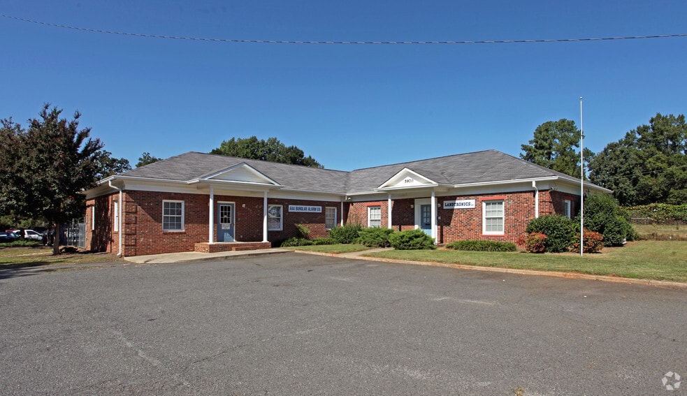 5970 Old Pineville Rd, Charlotte, NC for sale - Primary Photo - Image 1 of 4