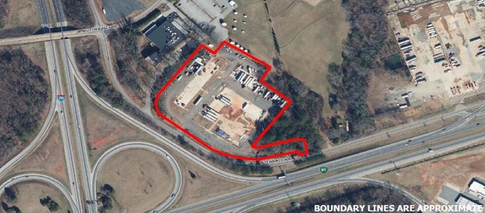 200 International Dr, Spartanburg, SC for sale - Primary Photo - Image 1 of 3