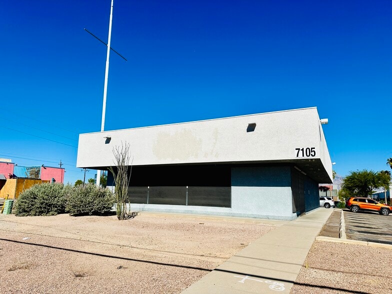 7105 E 22nd St, Tucson, AZ for lease - Building Photo - Image 3 of 7