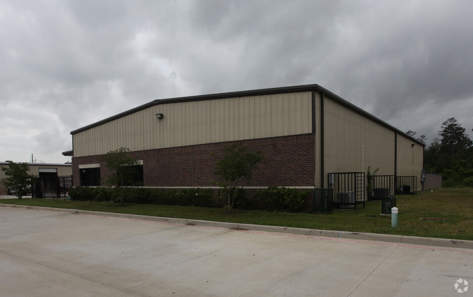 5057 FM 2920, Spring, TX for lease - Building Photo - Image 3 of 6