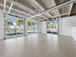 410-470 NE 1st Ave, Hallandale, FL for lease Interior Photo- Image 2 of 12