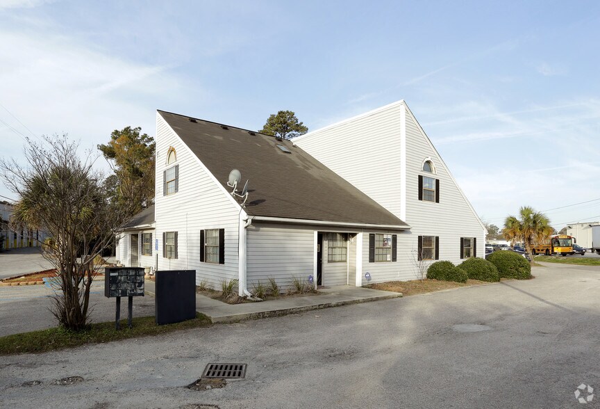 3025 Ashley Phosphate Rd, North Charleston, SC à louer - Photo principale - Image 1 de 14