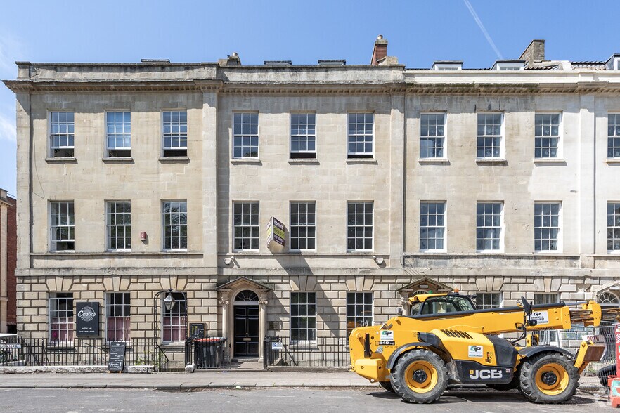 33 Portland Sq, Bristol à louer - Photo du bâtiment - Image 2 de 3