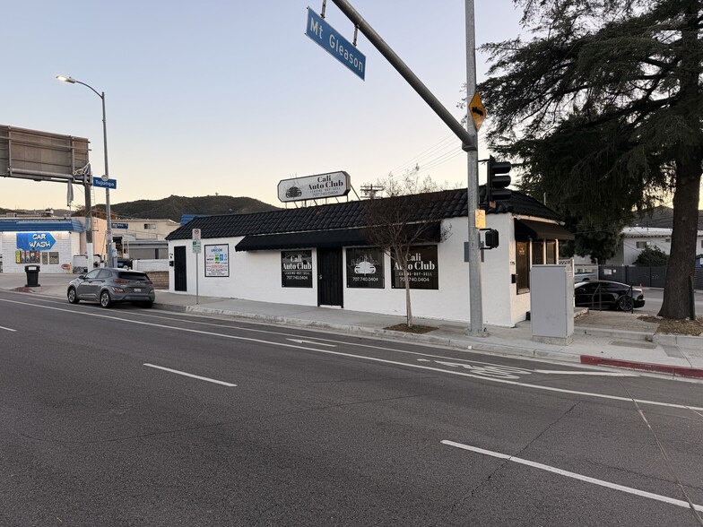 7798 Foothill Blvd, Tujunga, CA for sale - Building Photo - Image 2 of 2