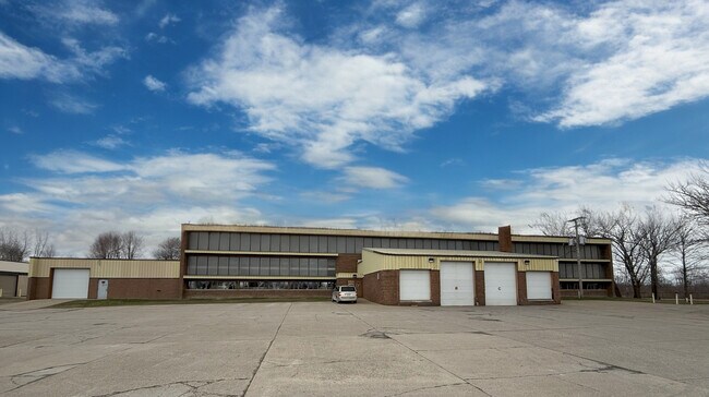 More details for 54145 Bates Rd, Chesterfield, MI - Industrial for Sale