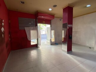 Plus de détails pour Commerce de détail à louer