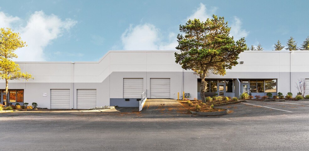 4487-4497 S 134th Plz, Tukwila, WA for lease - Building Photo - Image 3 of 7