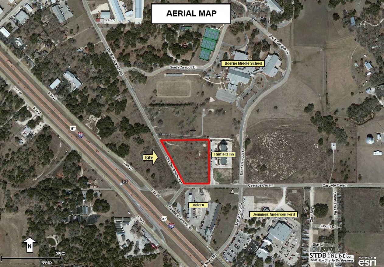215 Old San Antonio Rd, Boerne, TX à vendre Photo du bâtiment- Image 1 de 4