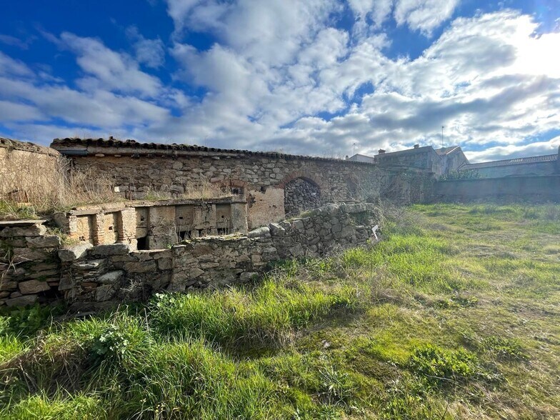 Land in Arroyo de la Luz, Cáceres for sale - Primary Photo - Image 1 of 6