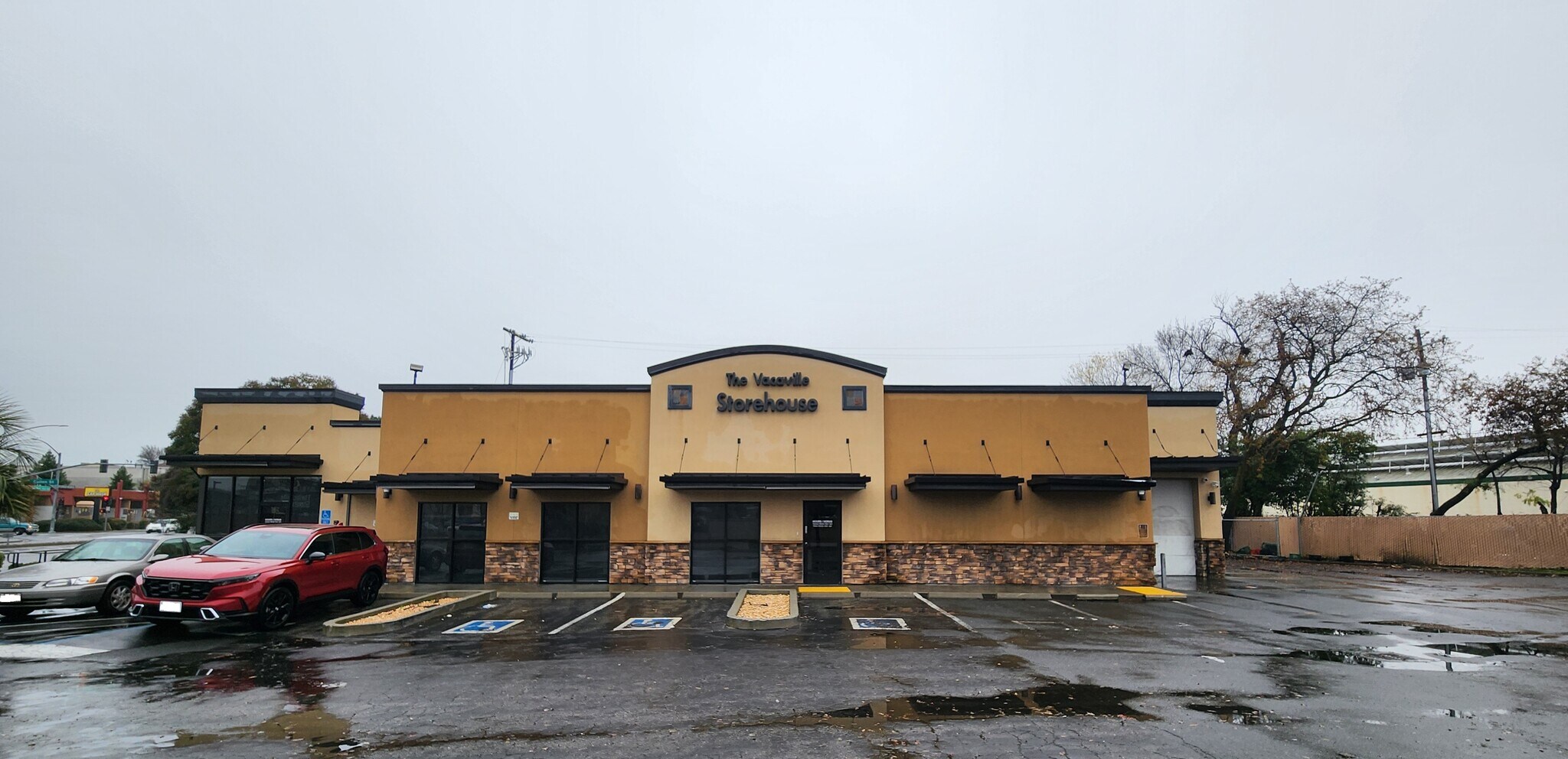 1146 E Monte Vista Ave, Vacaville, CA à vendre Photo principale- Image 1 de 7