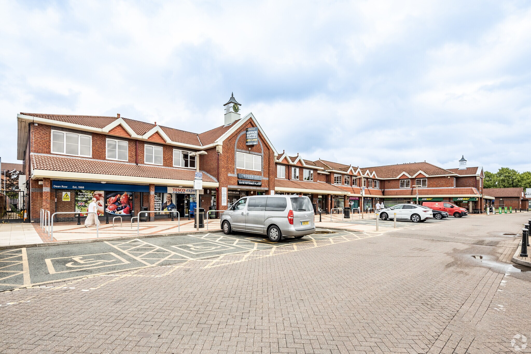 Dean Row Rd, Wilmslow à louer Photo du bâtiment- Image 1 de 3
