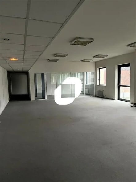15 Avenue André Diligent, Roubaix for lease - Building Photo - Image 2 of 17
