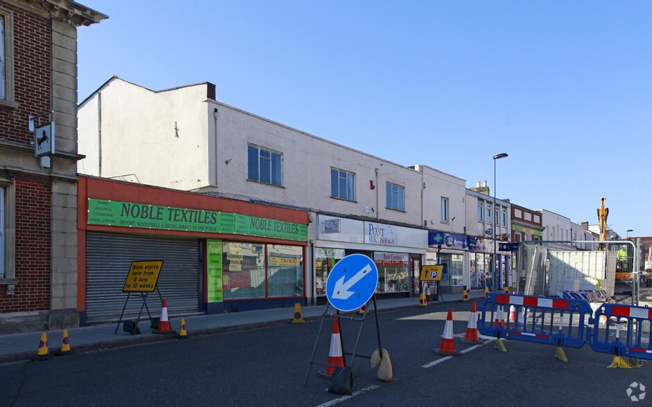 9 Victoria Rd, Southampton for lease - Building Photo - Image 2 of 5