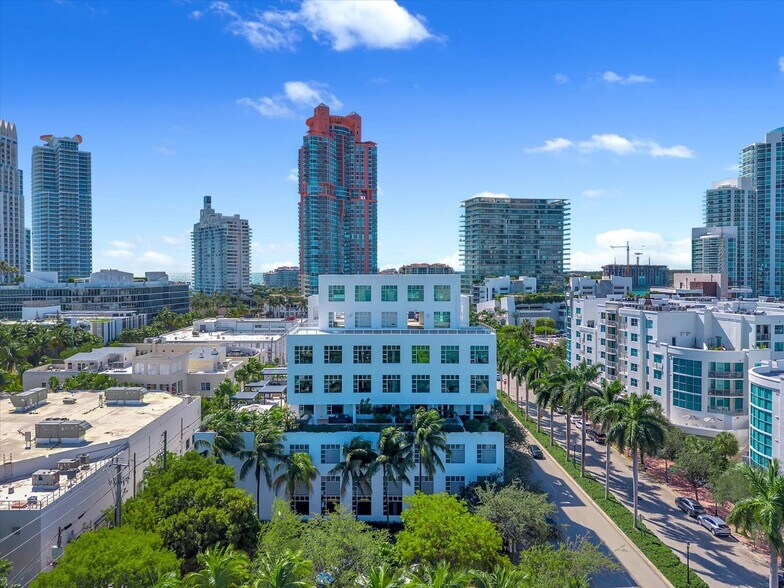 119 Washington Ave, Miami Beach, FL à louer - Photo du bâtiment - Image 3 de 31